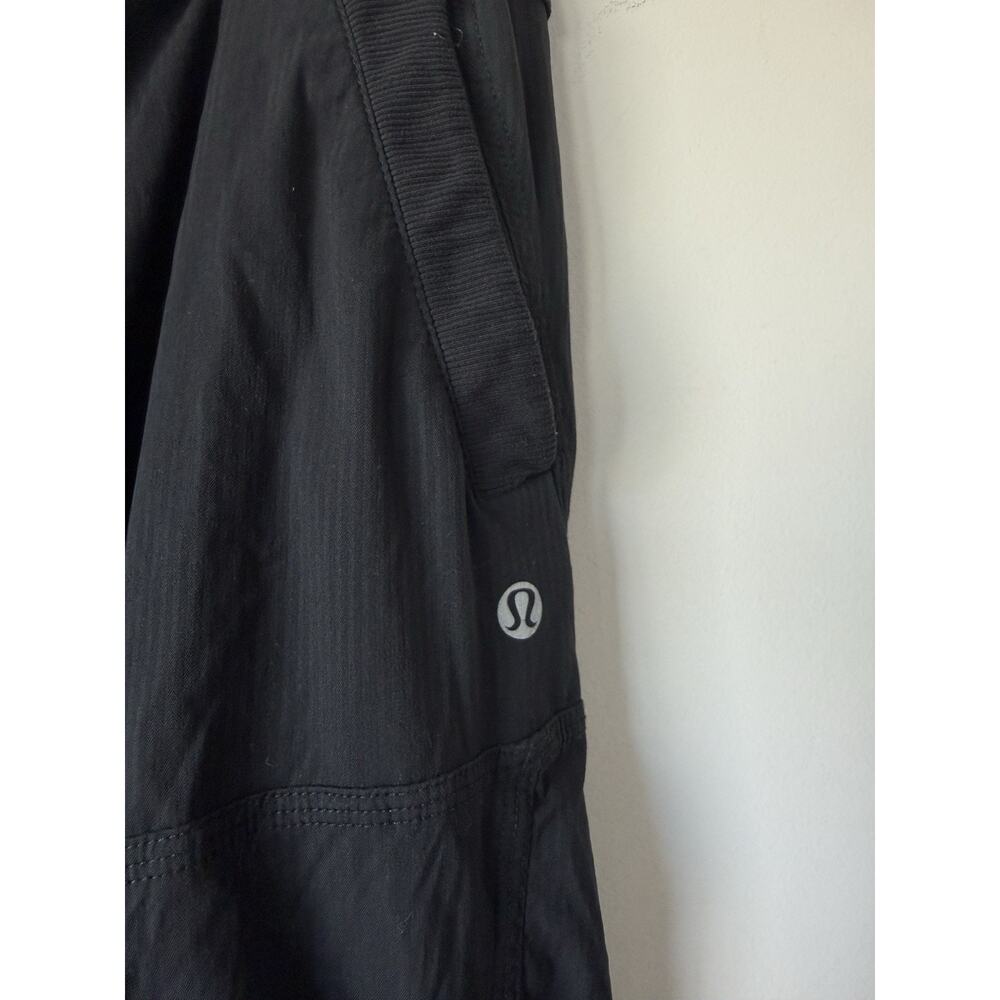 Lululemon Women’s Size 12 Black Dance Studio Pants Mid Rise 30” Inseam Lined - Picture 3 of 8